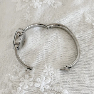 Heart Bangle Metal Bold Bracelet Wristwatch