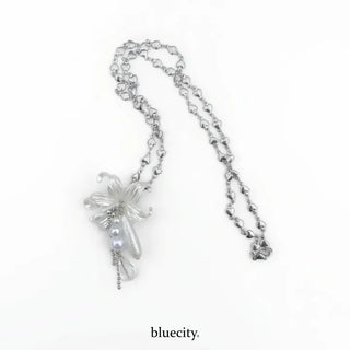 Lily Heart Flower Chain Drop Bold Bead Necklace