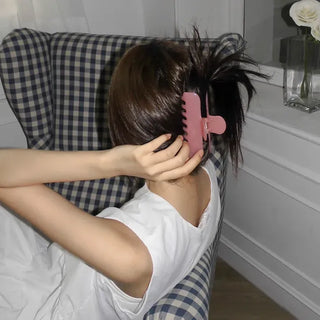 Mute Pastel Oversized Long Updo Hair Clip