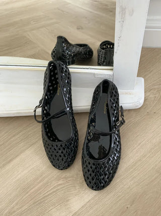 Summer Jelly Shoes, Transparent Flip-flops, Jelly Decor, Mary Jane Flats, Swim Mesh, Summer Slippers, Shoe Collection