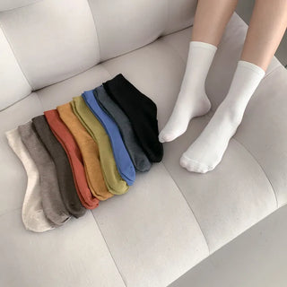 Standard Plain Daily Long Mid-Length Socks