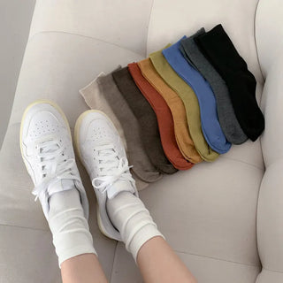 Standard Plain Daily Long Mid-Length Socks