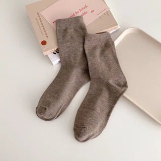 Standard Plain Daily Long Mid-Length Socks