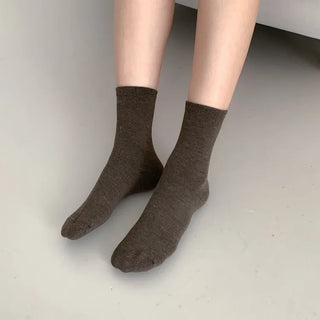Standard Plain Daily Long Mid-Length Socks