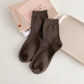 Standard Plain Daily Long Mid-Length Socks
