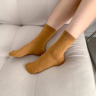 Standard Plain Daily Long Mid-Length Socks