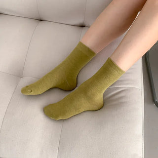 Standard Plain Daily Long Mid-Length Socks