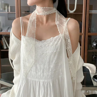 Punched Star Lace Tie Petit Scarf