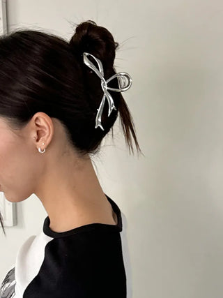 Shaking Metal Twist Hair Clip