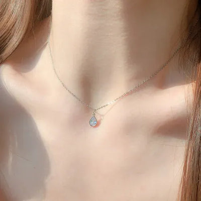 Scent Drop Necklace
