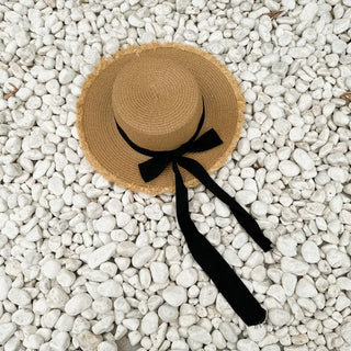 Feathery Ribbon Boater Hat Resort Rattan Summer Straw Hat