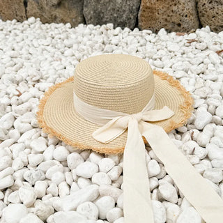 Feathery Ribbon Boater Hat Resort Rattan Summer Straw Hat