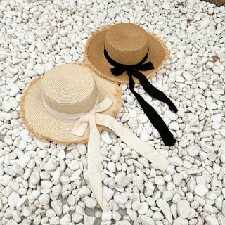 Feathery Ribbon Boater Hat Resort Rattan Summer Straw Hat