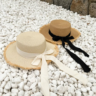 Feathery Ribbon Boater Hat Resort Rattan Summer Straw Hat