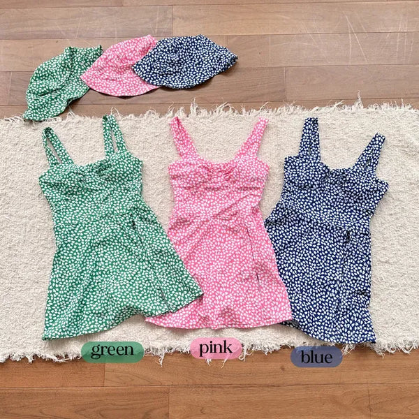Pluck Pattern Hat Body-Covering One-Piece Swimsuit