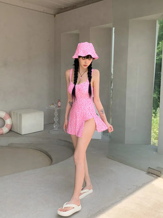 Pluck Pattern Hat Body-Covering One-Piece Swimsuit
