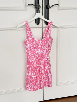 Pluck Pattern Hat Body-Covering One-Piece Swimsuit