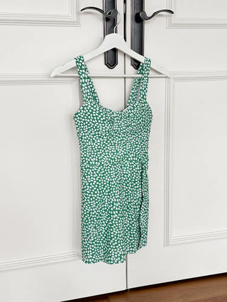 Pluck Pattern Hat Body-Covering One-Piece Swimsuit