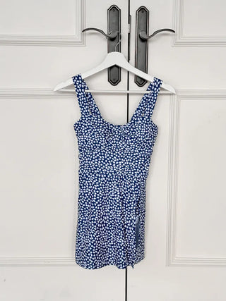 Pluck Pattern Hat Body-Covering One-Piece Swimsuit