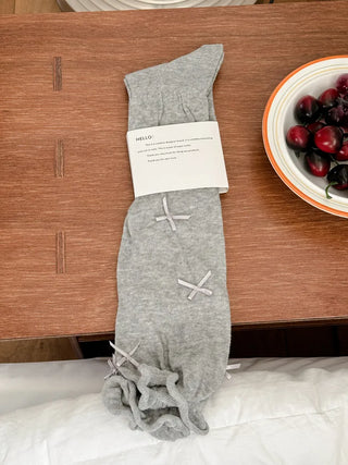 Enjoy Mini Ribbon See-through Pleated Warmer Long Socks