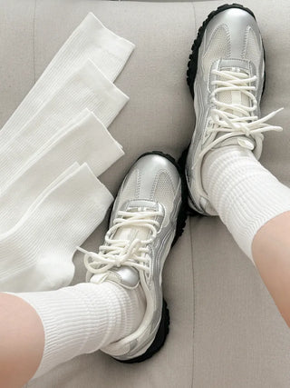 Firm, non-slip, stretchy long knee socks in