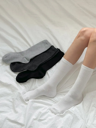 Eight Ribbed Daily Simple All-Season Mid-Length Socks Set