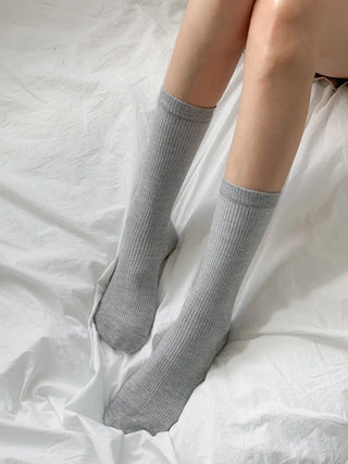 Eight Ribbed Daily Simple All-Season Mid-Length Socks Set