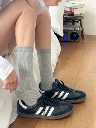 Eight Ribbed Daily Simple All-Season Mid-Length Socks Set