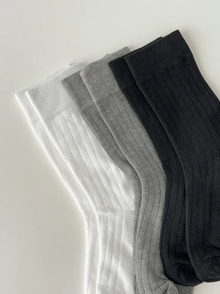 Huge Ribbed Basic Plain All-Season Mid-Length Socks