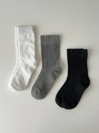 Huge Ribbed Basic Plain All-Season Mid-Length Socks