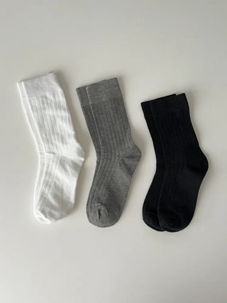 Huge Ribbed Basic Plain All-Season Mid-Length Socks