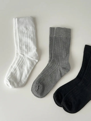 Huge Ribbed Basic Plain All-Season Mid-Length Socks