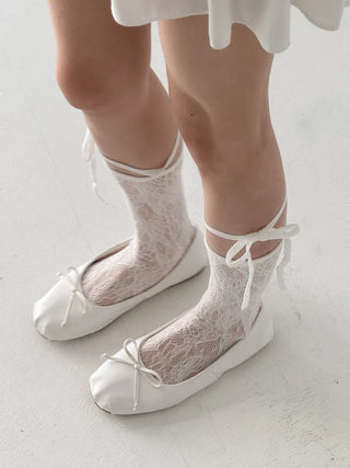 String Band Ribbon Flower Lace Knee Socks