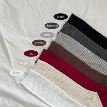 Deli Basic Ribbed Plain Color Knee-Long Socks