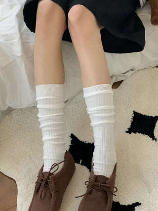 Deli Basic Ribbed Plain Color Knee-Long Socks