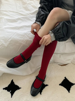 Deli Basic Ribbed Plain Color Knee-Long Socks