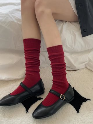 Deli Basic Ribbed Plain Color Knee-Long Socks