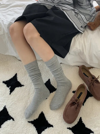 Deli Basic Ribbed Plain Color Knee-Long Socks