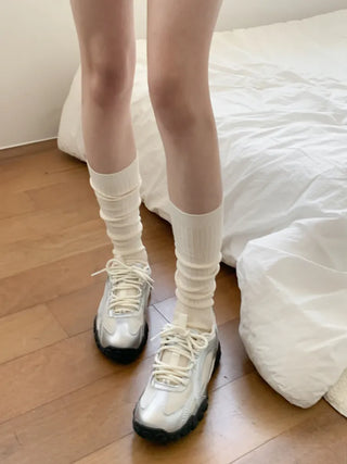 Deli Basic Ribbed Plain Color Knee-Long Socks