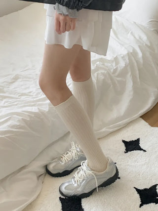 Deli Basic Ribbed Plain Color Knee-Long Socks