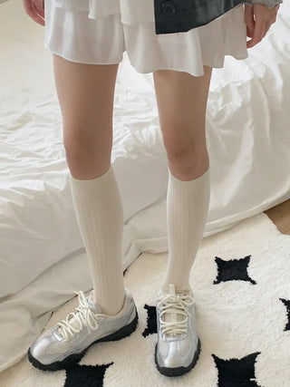 Deli Basic Ribbed Plain Color Knee-Long Socks