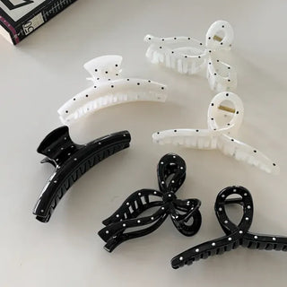 Dot Type Half-Up Hair Clip