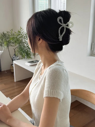 Dot Type Half-Up Hair Clip