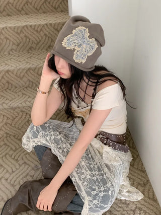 Vintage Big Ribbon Patch Long Beanie Hat