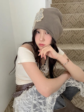 Vintage Big Ribbon Patch Long Beanie Hat