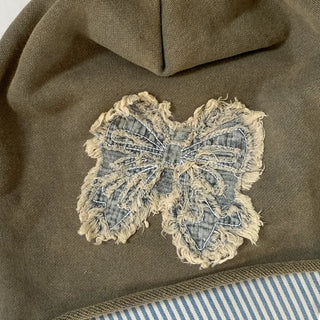 Vintage Big Ribbon Patch Long Beanie Hat