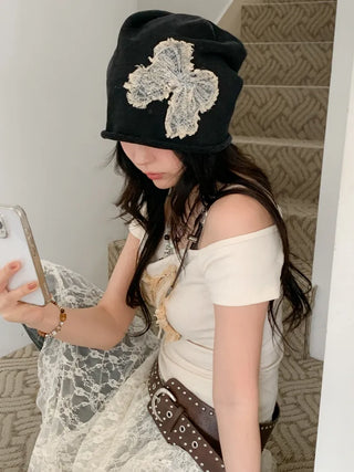 Vintage Big Ribbon Patch Long Beanie Hat