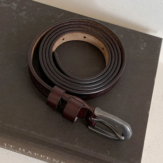 Drawing Vintage Pattern Thin Leather Slim Belt