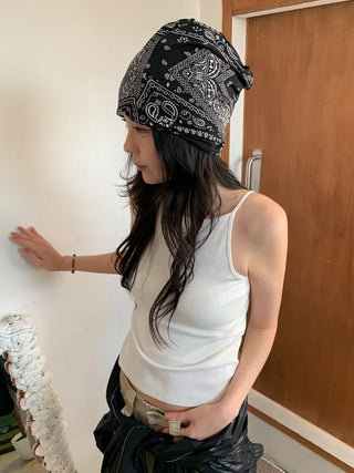 Disstored Paisley Twist Pattern Beanie Hat