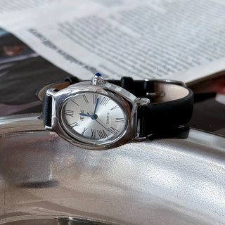 EKE Oval Classic Silver Leather Wristwatch